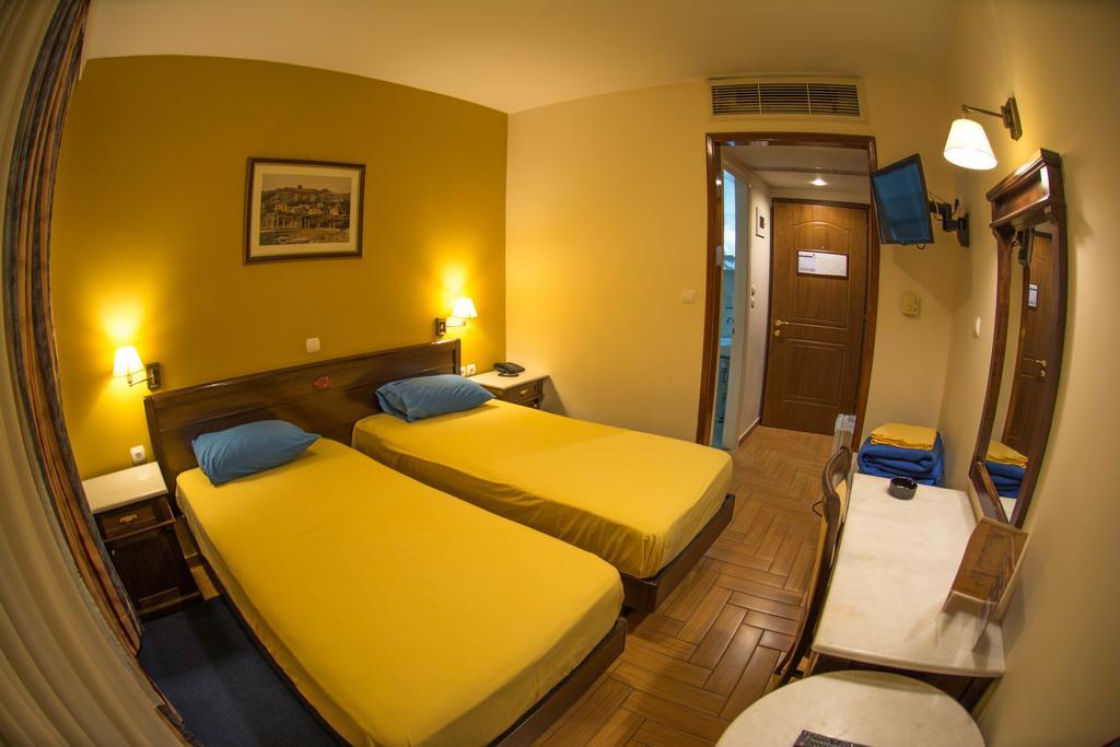 Hotel Chris Athens Room photo